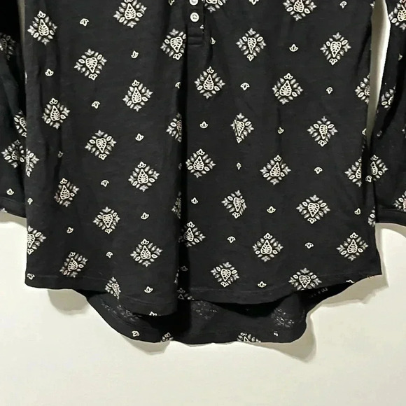 Lucky Brand 3/4 Sleeve V-Neck Shirt - Picture 6 of 13